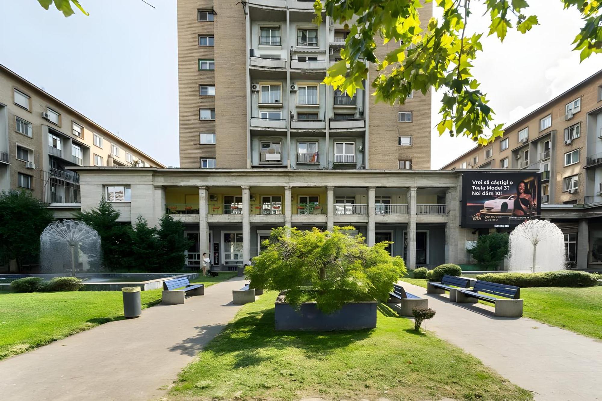 Apartament Stylish And Ample Two-bedroom Flat With Breathtaking Landmark And Views