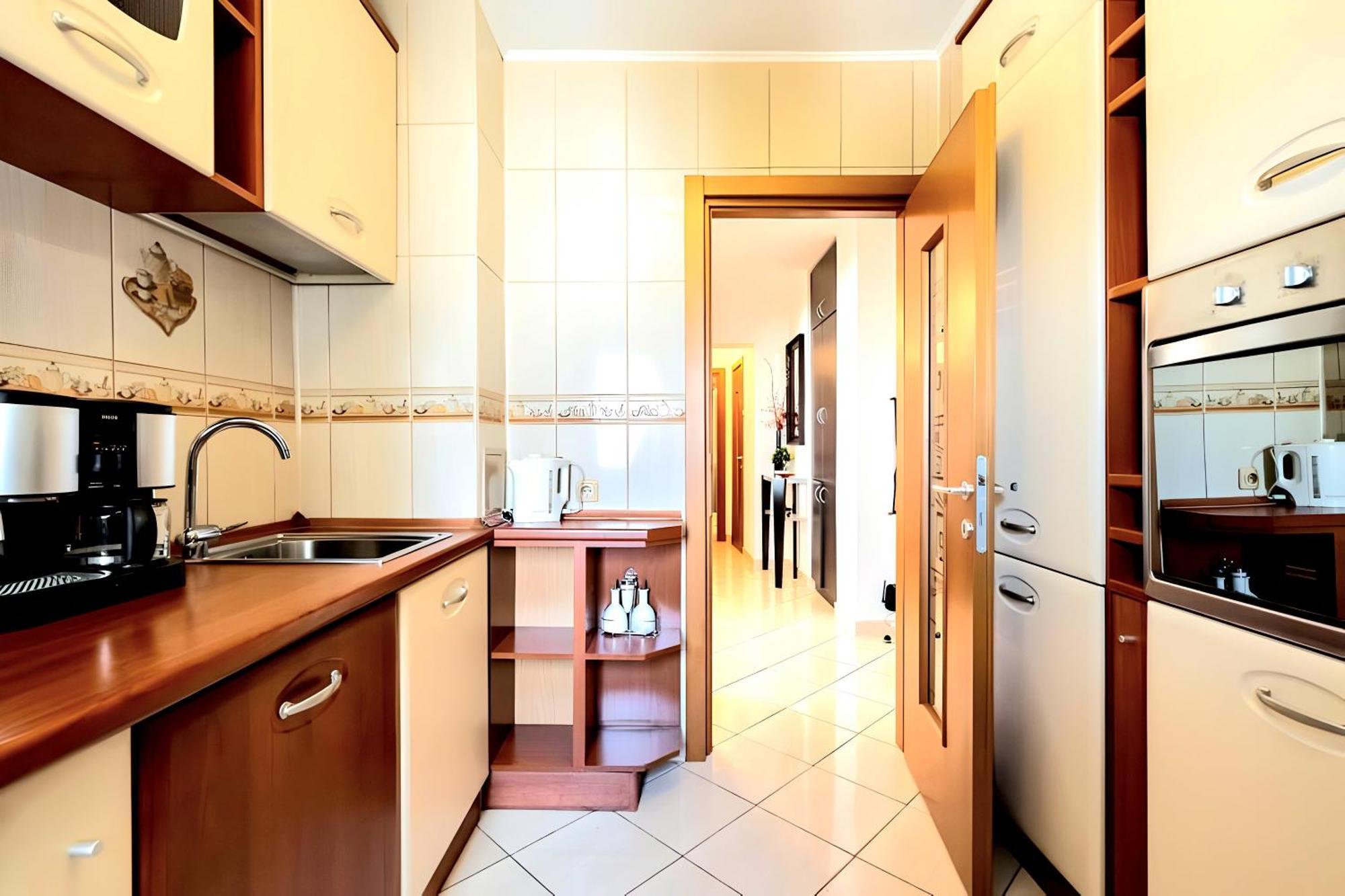Apartament Stylish And Ample Two-bedroom Flat With Breathtaking Landmark And Views *